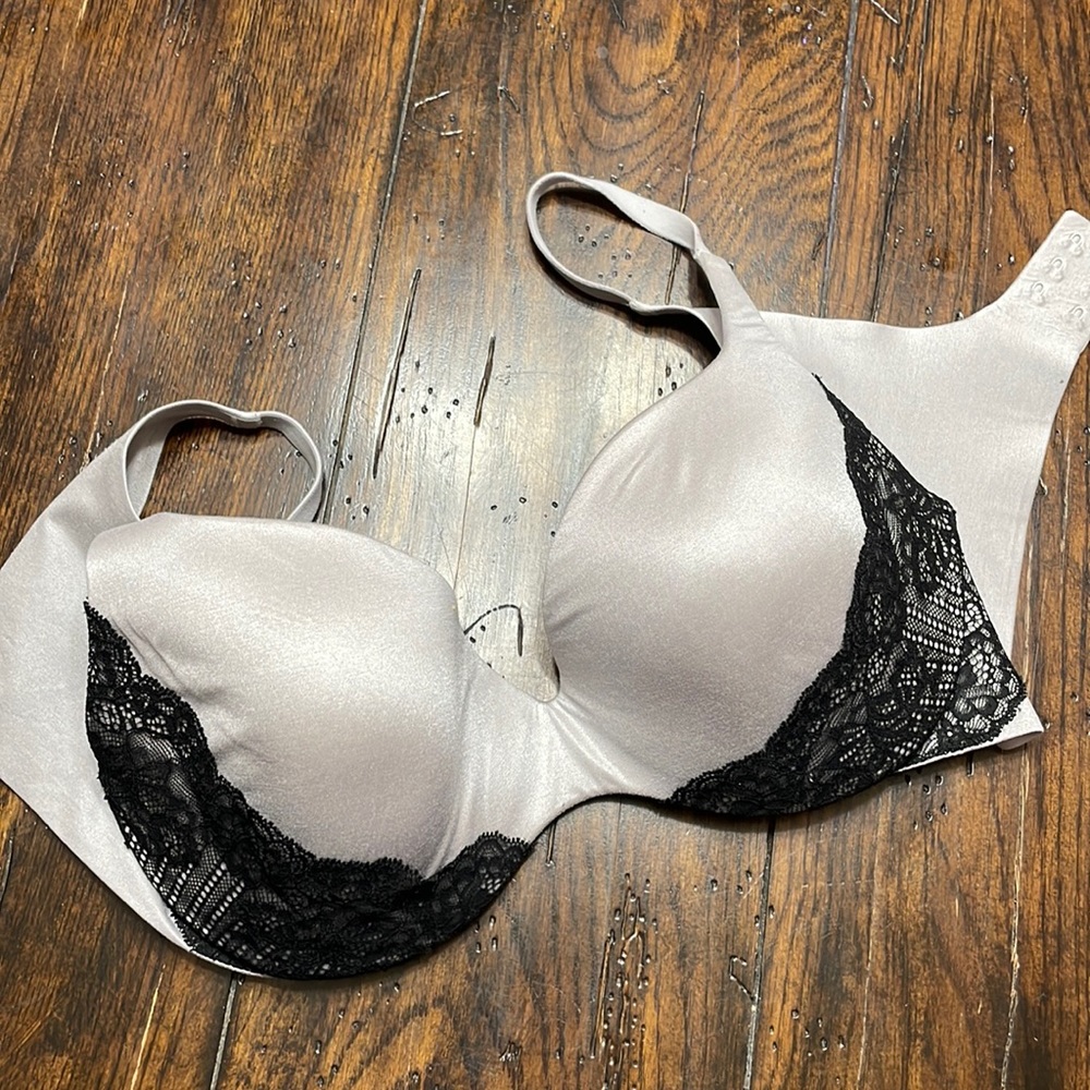 Victoria’s Secret 38C Lined Demi Bra